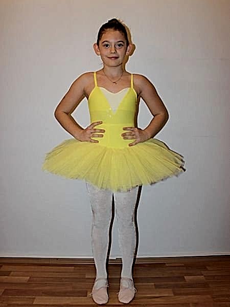 AYCE KOSTÜM - İP ASKILI SARI TÜTÜ - T52