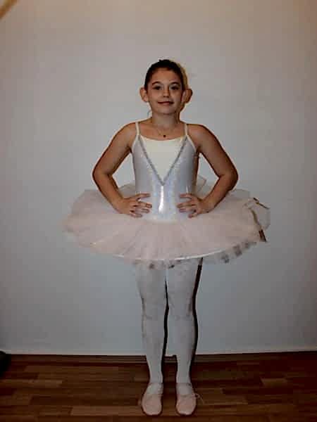 AYCE KOSTÜM - GÜMÜŞ PARLAK TÜTÜ - T54