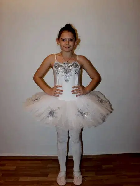 Ayce Kostüm - Dantelli Beyaz Gri Tütü - T62