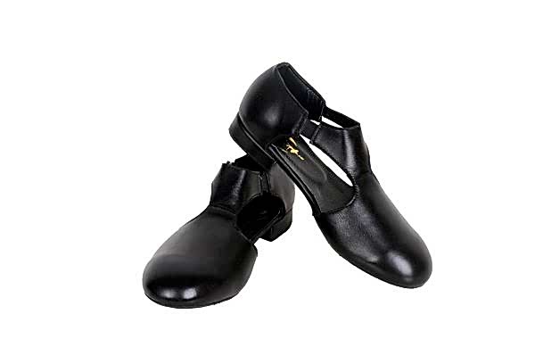 ÖĞRETMEN AYAKKABISI A05